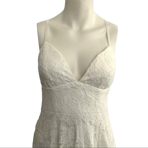 Lulu’s Luxe Maxi Dress White Lace Backless Spaghetti Strap S - Picture 12 of 13
